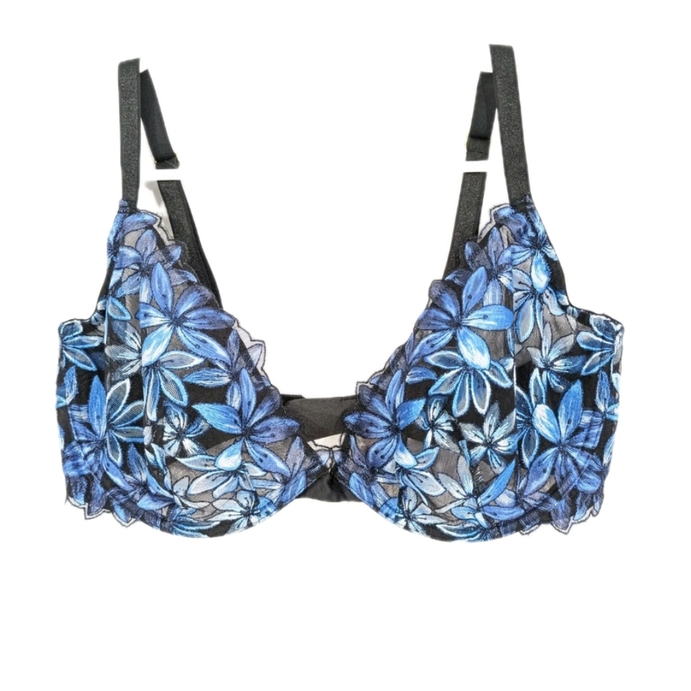 Victoria's Secret Very Sexy Low Cut Demi Bra 34DD New Ziggy glam Underwire VS